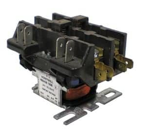 Built-In RELAY-24 Volt/28 Amp